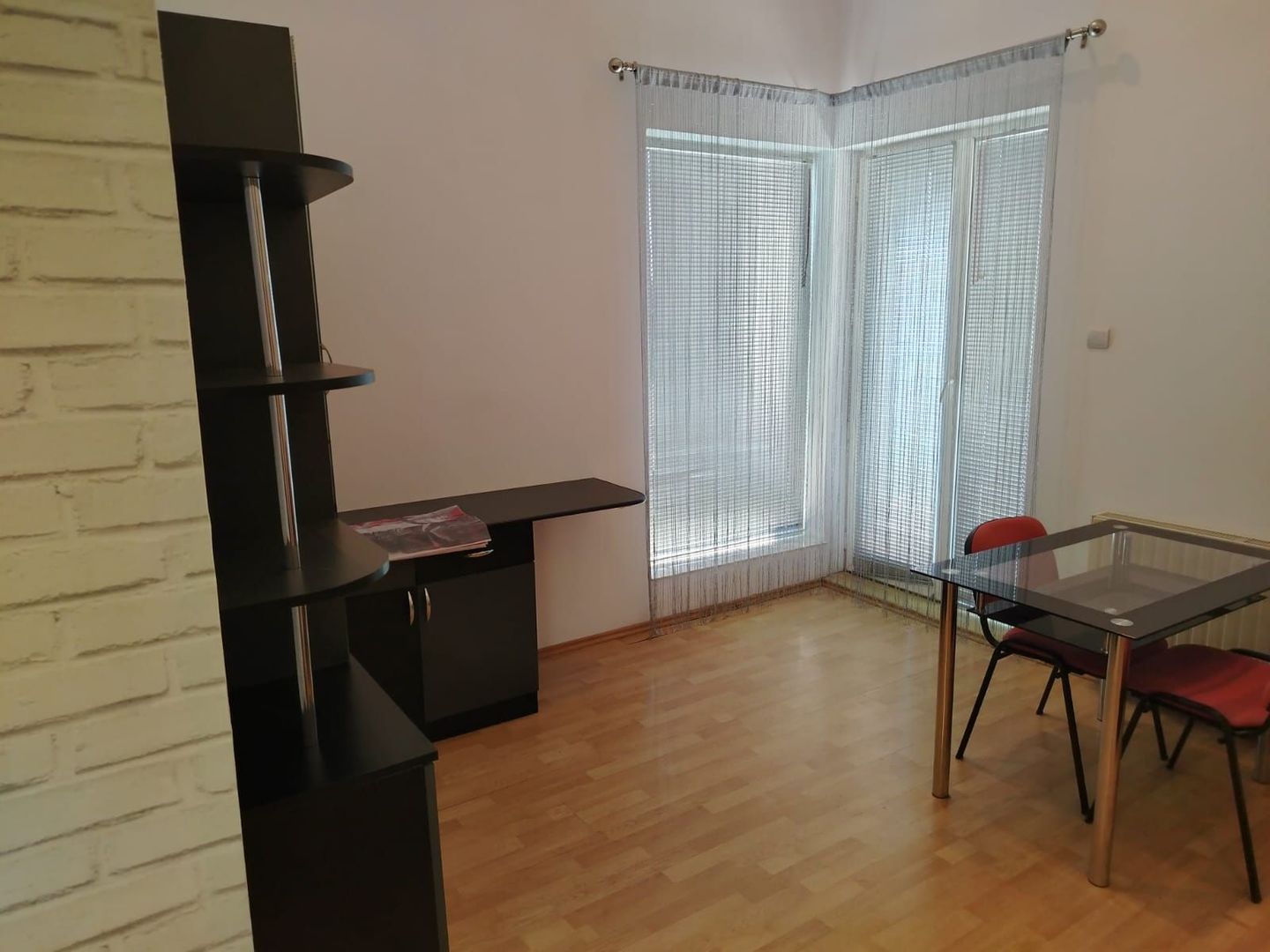 Apartament 3 camere de închiriat în vilă | 2 terase | Loc de parcare - Poză 12