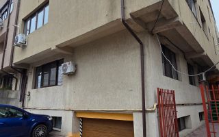 Spatiu subsol 227mp cu parcari subterane si boxe - Poză 9