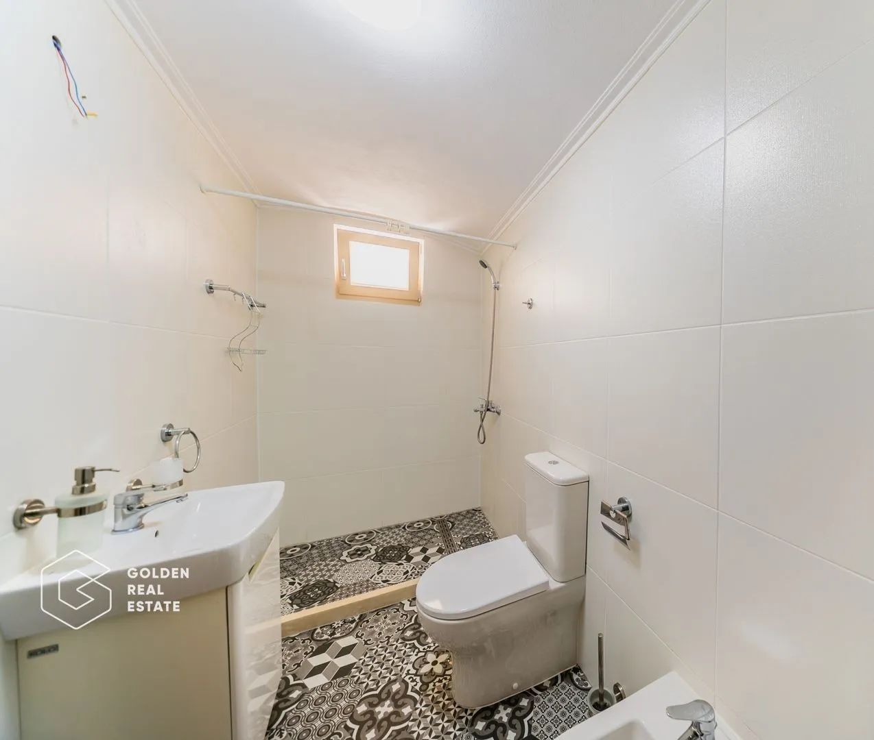 Cladire moderna in cartier exclusivist Romanilor, strada 9 Mai - Poză 21