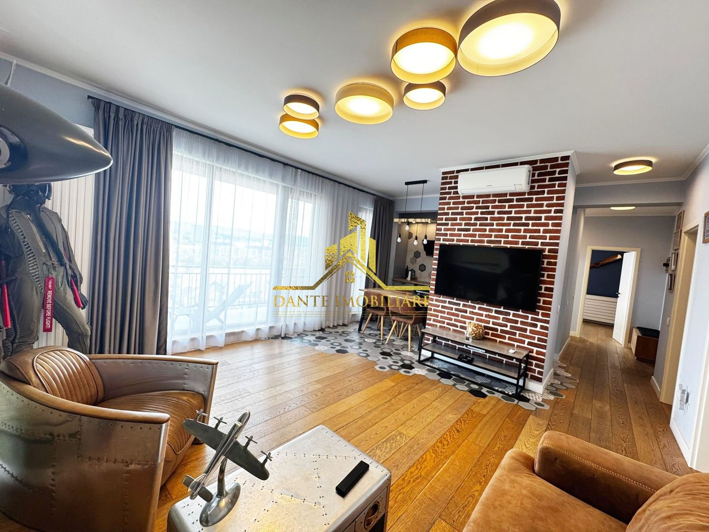Penthouse, 3 camere, ultrafinisat, lux, terasa, jacuzzi, Sunny Hill - Poză 15