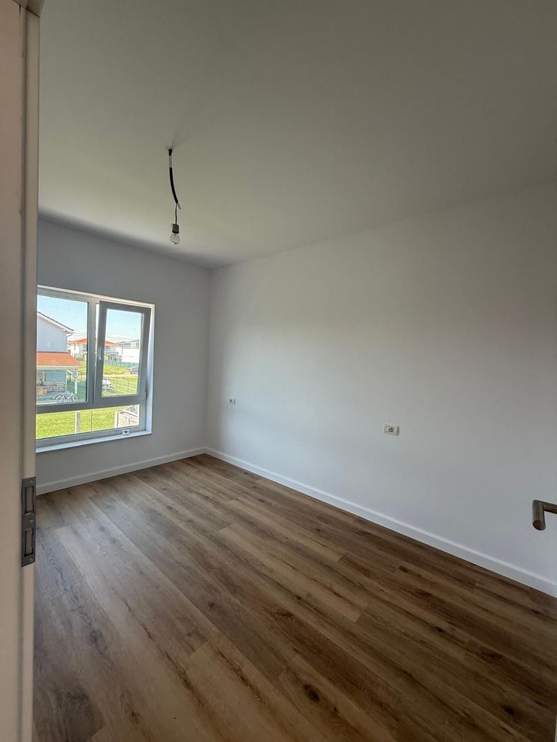 Duplex 4 dormitoare - zona KidsPark -  Dumbravita - Poză 12