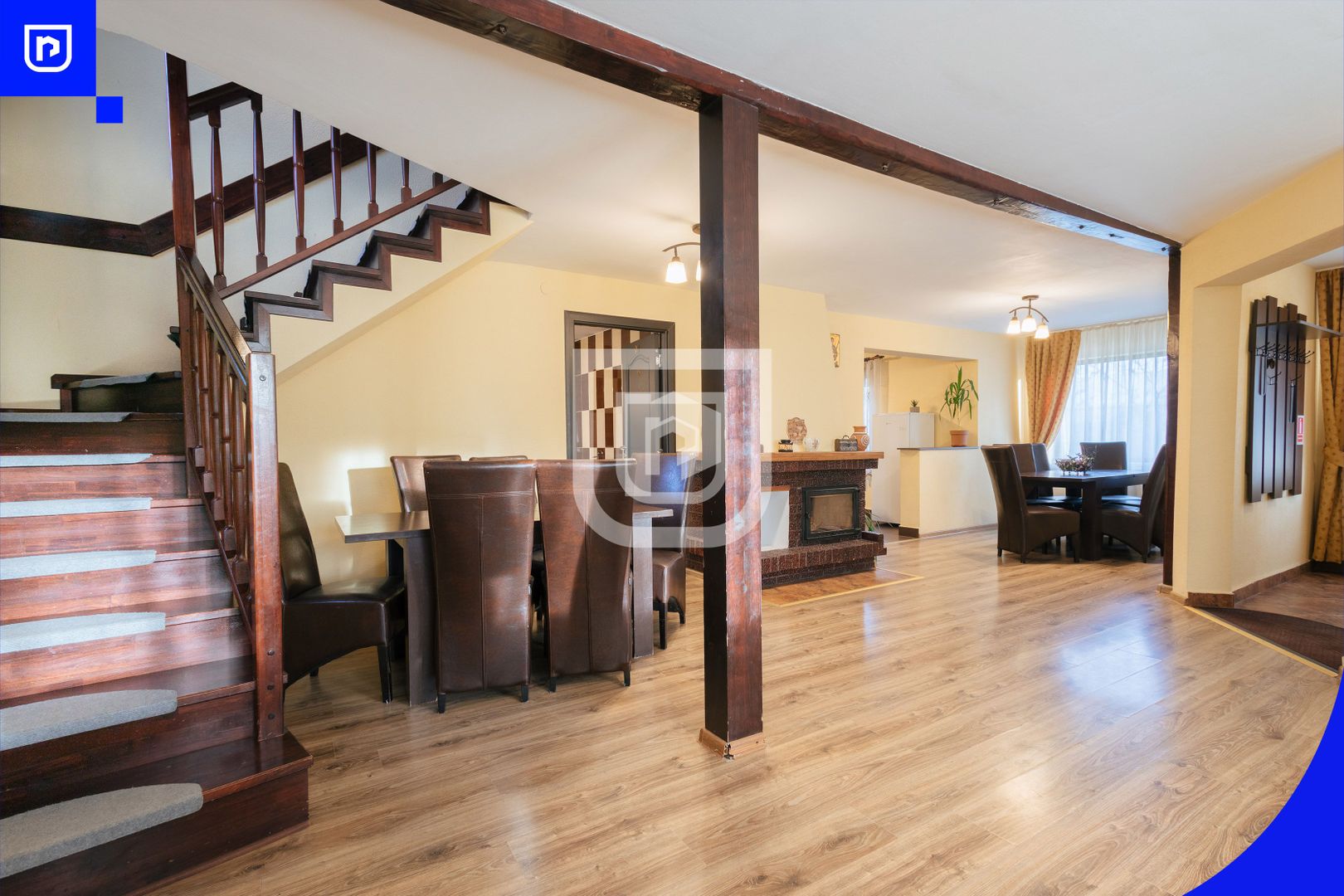 Pensiune cu 8 dormitoare în Mănăstirea Humorului | BUCOVINA - Poză 3