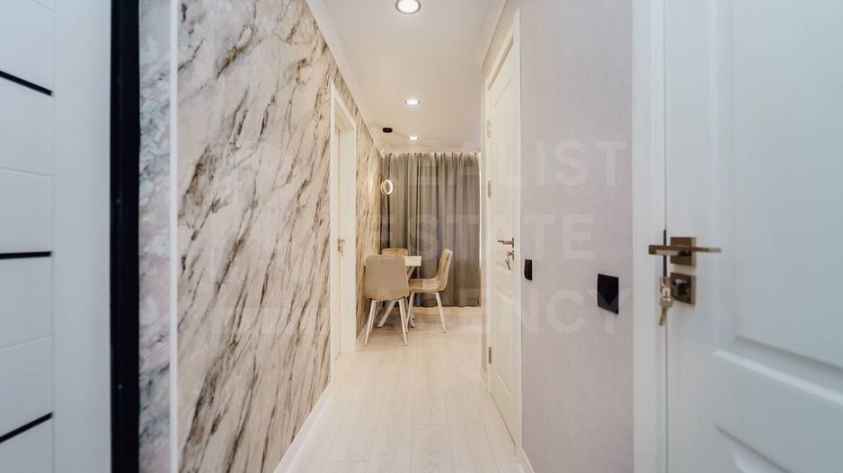 Vânzare apartament, 3 camere + living, strada Vasile Lupu, Buiucani - Poză 6
