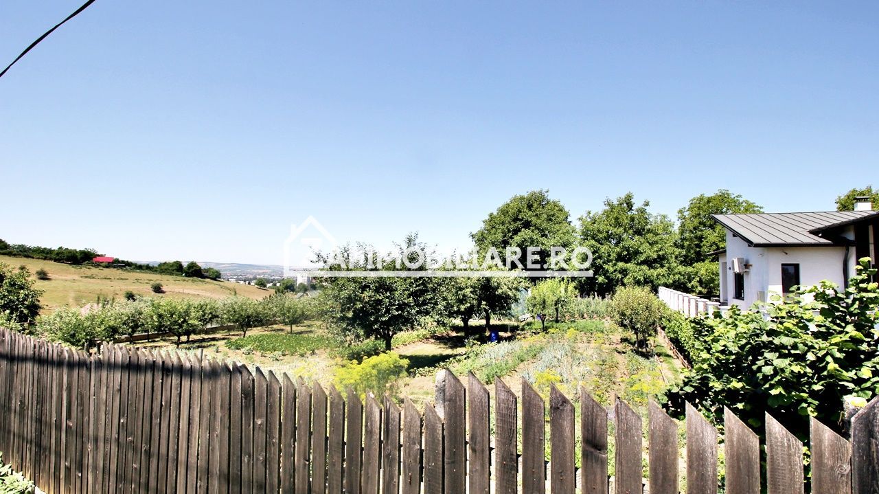 Teren intravilan 1.300 mp.zona Belvedere Targu Mures - Poză 1