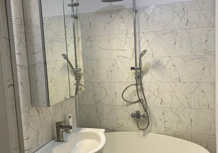 Ag BRASADAS închiriază ap 2 cam et 4 Piata Victoriei. - Poză 4