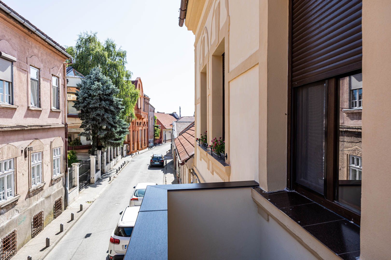 REZERVAT! Apartament 3 camere - Central - mobilat&utilat - COMISION 0 - Poză 7