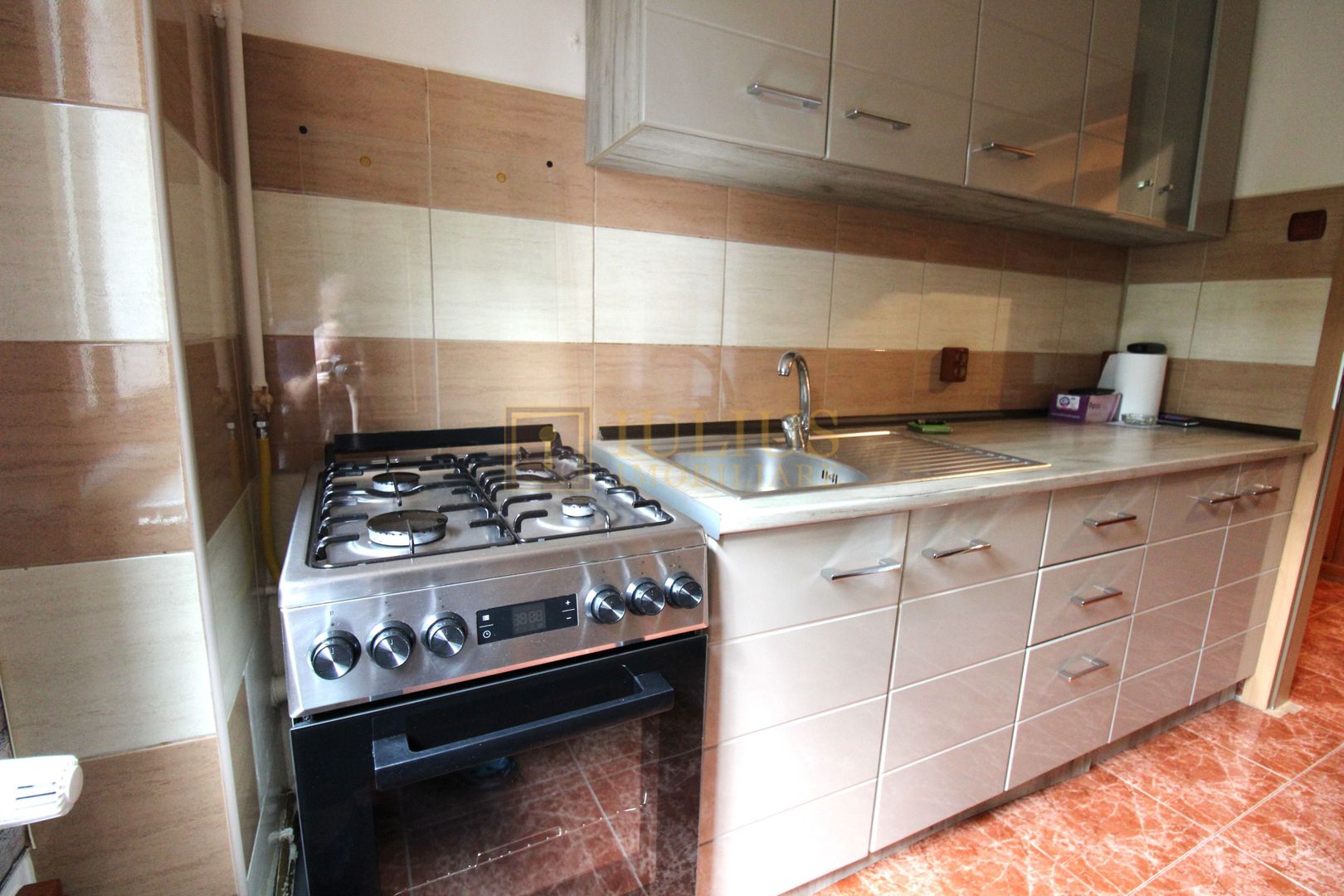 Apartament in zona Circumvalatiunii, Gheorghe Lazar - Poză 10