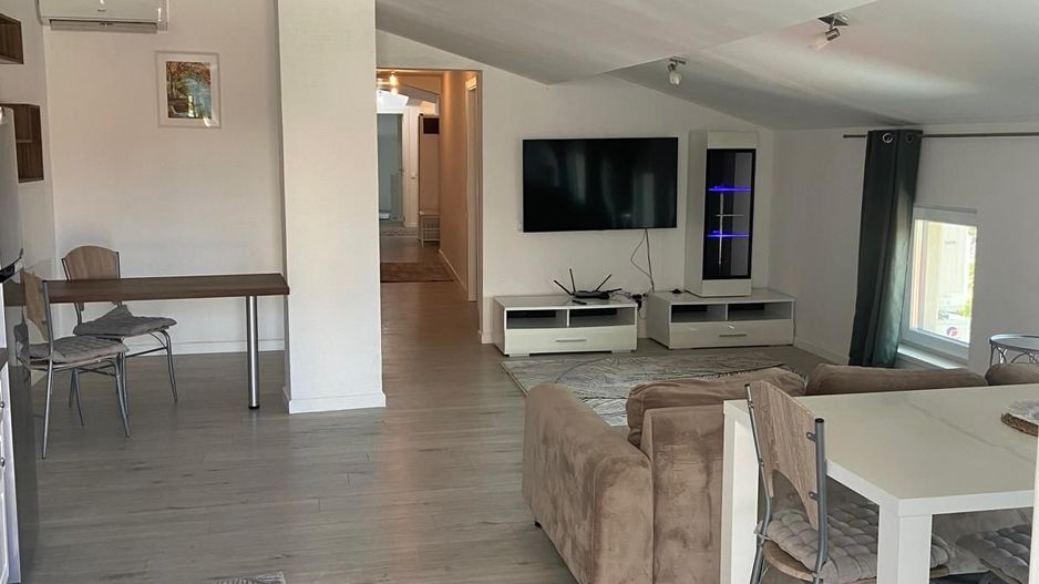 Apartament 4 camere | 3 dormitoare, 3 băi | Terasă 20 mp | parcare - Poză 10