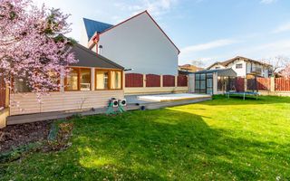 Oportunitate! Vila spatioasa cu piscina Iancu Nicolae - Teren 990MP! - Poză 5