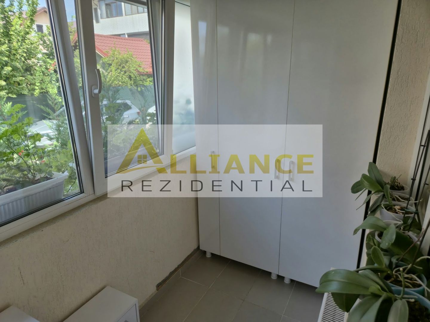 VANZARE APARTAMENT 2 CAMERE + GRADINA 23 MP - Poză 15