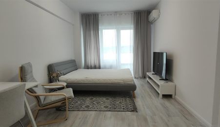 1 CAM CENTRU PALAS , PARCARE,PRIMA INCHIRIERE UNIREA TOWERS DECOMANDAT