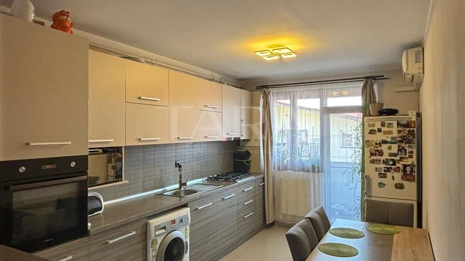 Apartament 2 camere, balcon generos, parcare.  Zona Terra Residence. - Poză 2
