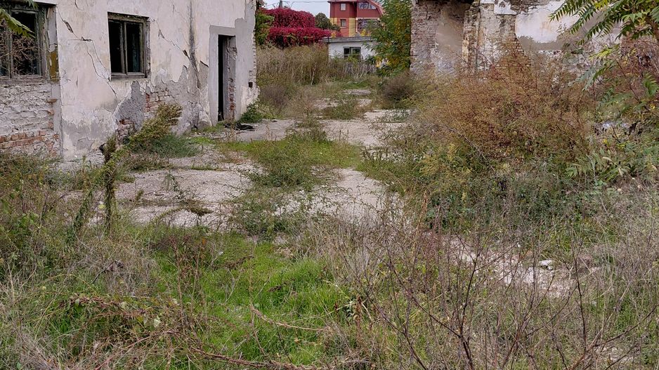 De vânzare – Ansamblu de construcții în Galați, zona Piața Centrală - Poză 9