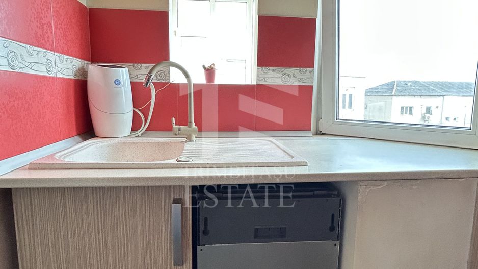 Apartament 4 camere 90 mp loc parcare centrala termica Inel 2 - Poză 4