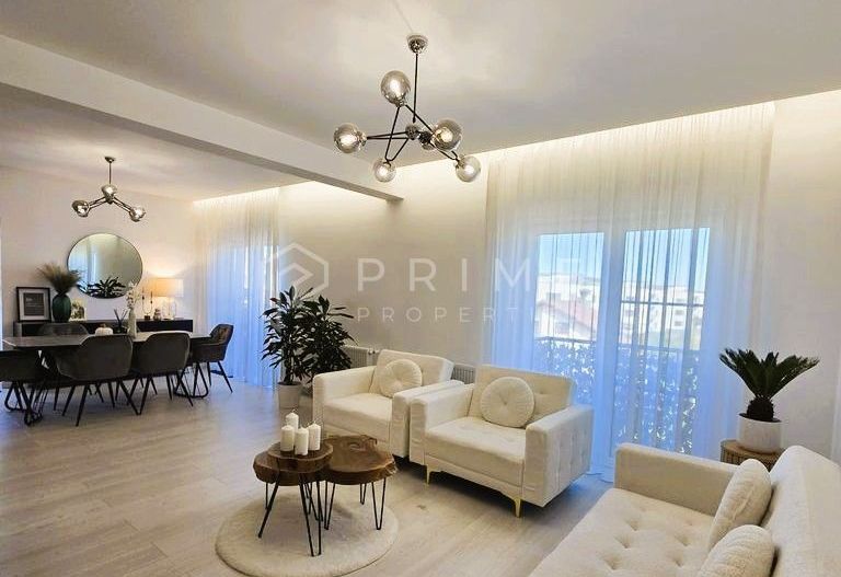 Penthouse 120 mp utili, 4 camere, cu terase generoase 60 mp, Unirii - Poză 2