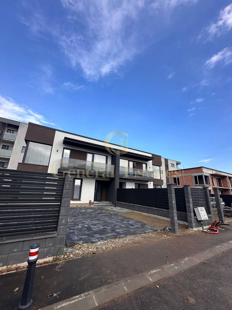 Case tip Duplex de vânzare în Ghimbav, Brașov – Cartierul Florilor - Poză 3