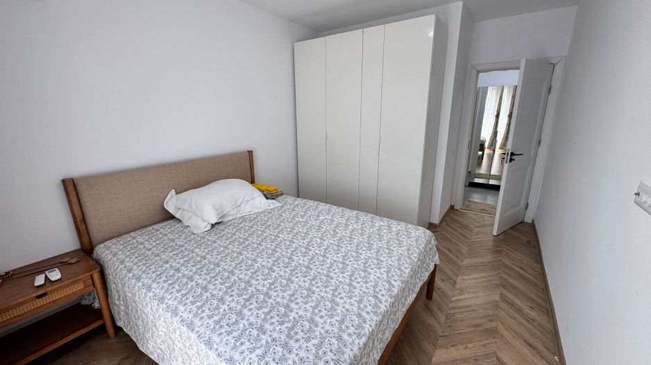 AP. 2 CAMERE PLATANI, TERASA 20 MP, MOBILAT, PARCARE INCLUSA, COMIS 0% - Poză 2