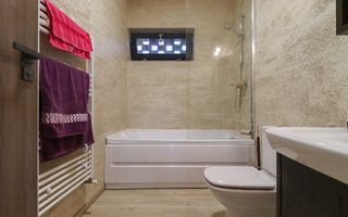 Duplex de vânzare Europa | 4 camere, terasă 50 mp + 2 locuri parcare - Poză 15