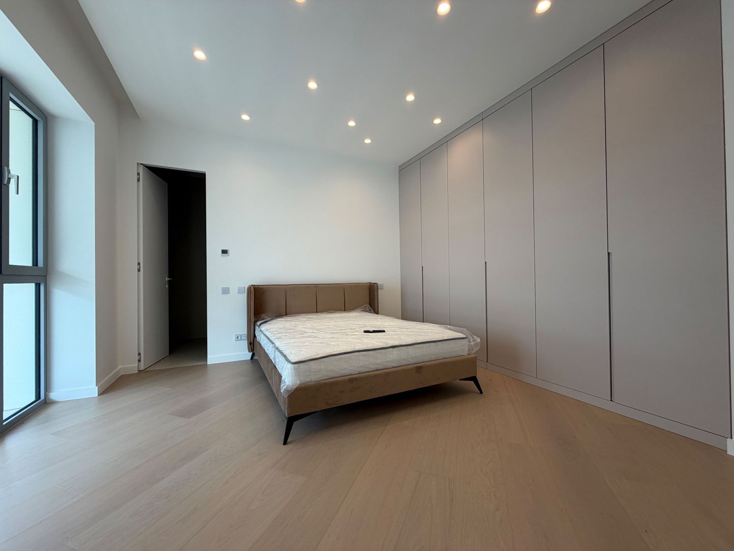 Penthouse Duplex Spectaculos de Închiriat  | Aviatiei Promenada - Poză 13