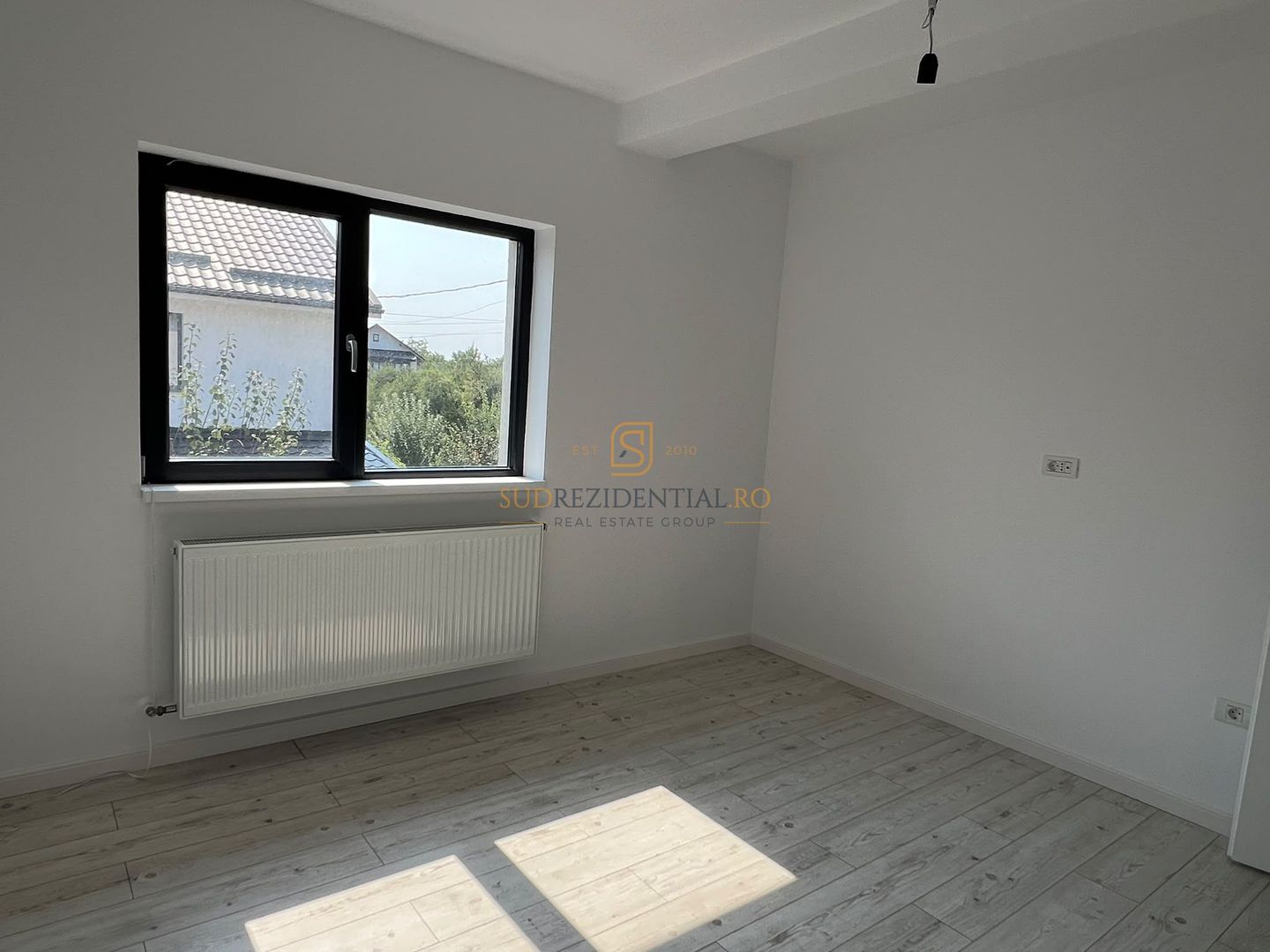Vila Individuala Moderna / 4 Camere / 2 Bai / Zona centrala - Poză 10