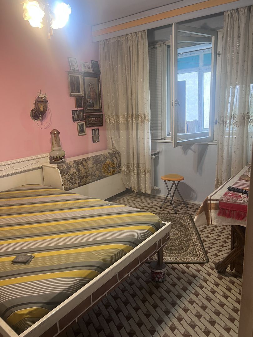 2 camere | metrou Romancierilor | Etaj 7/10 | 50mp - Poză 1