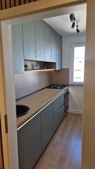 Vanzare Apartament 3 camere, Colentina 45, complet renovat si utilat - Poză 4