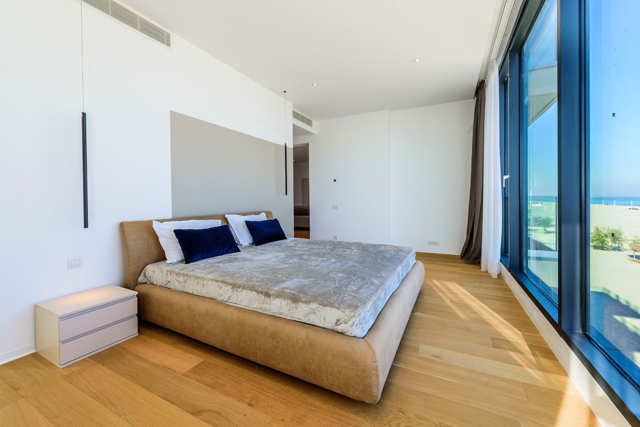 Apartament de lux cu vedere la mare în Mamaia - Poză 11