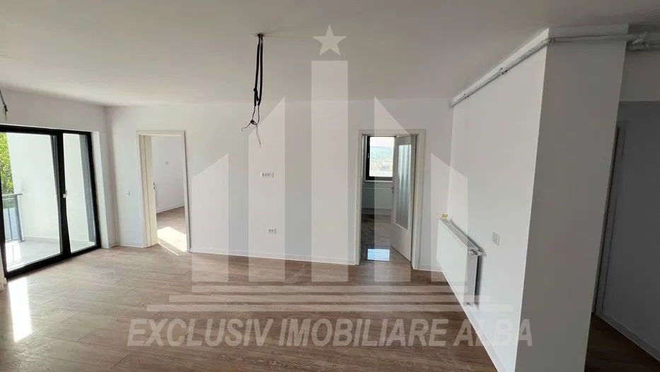 Aparament cu 3 camere, Cetate, Bloc Nou - Poză 3