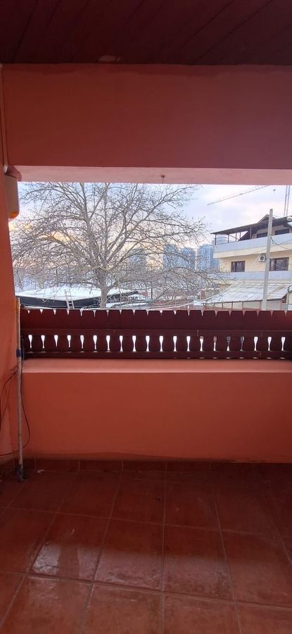 Închiriez vilă, 9 camere,Mihai Bravu, pretabil birouri/firme,nemobilat - Poză 8