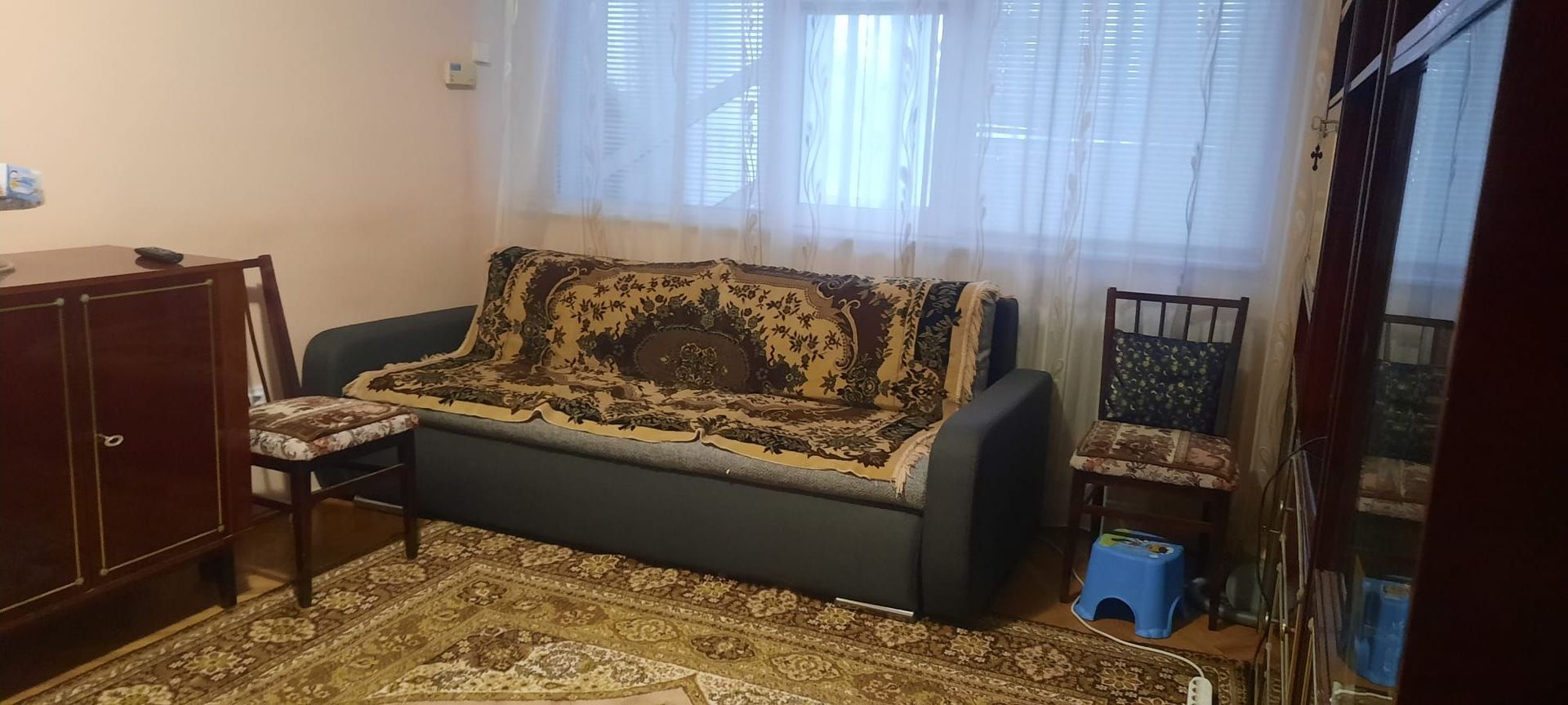 De inchiriat apartament cu 2 camere, Tiglina 2, et. 1, 350 euro - Poză 1
