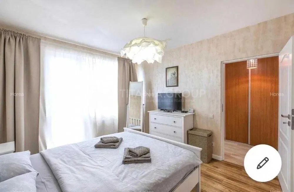 Apartament cochet in centrul Brasovului, contract ANAF - Poză 2