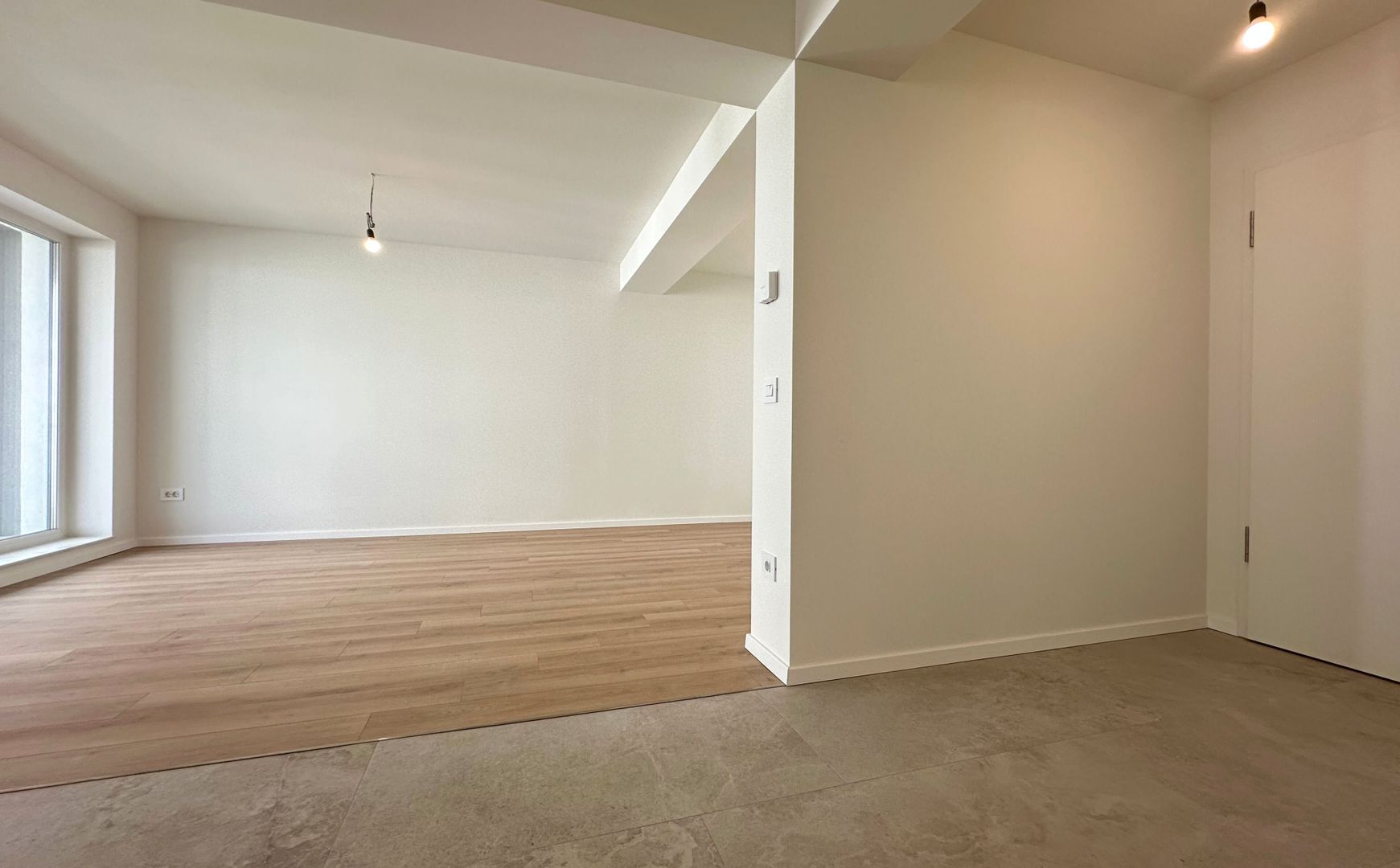 Apartament de lux 2 camere nelocuit Zona Coresi Kasper - Poză 21