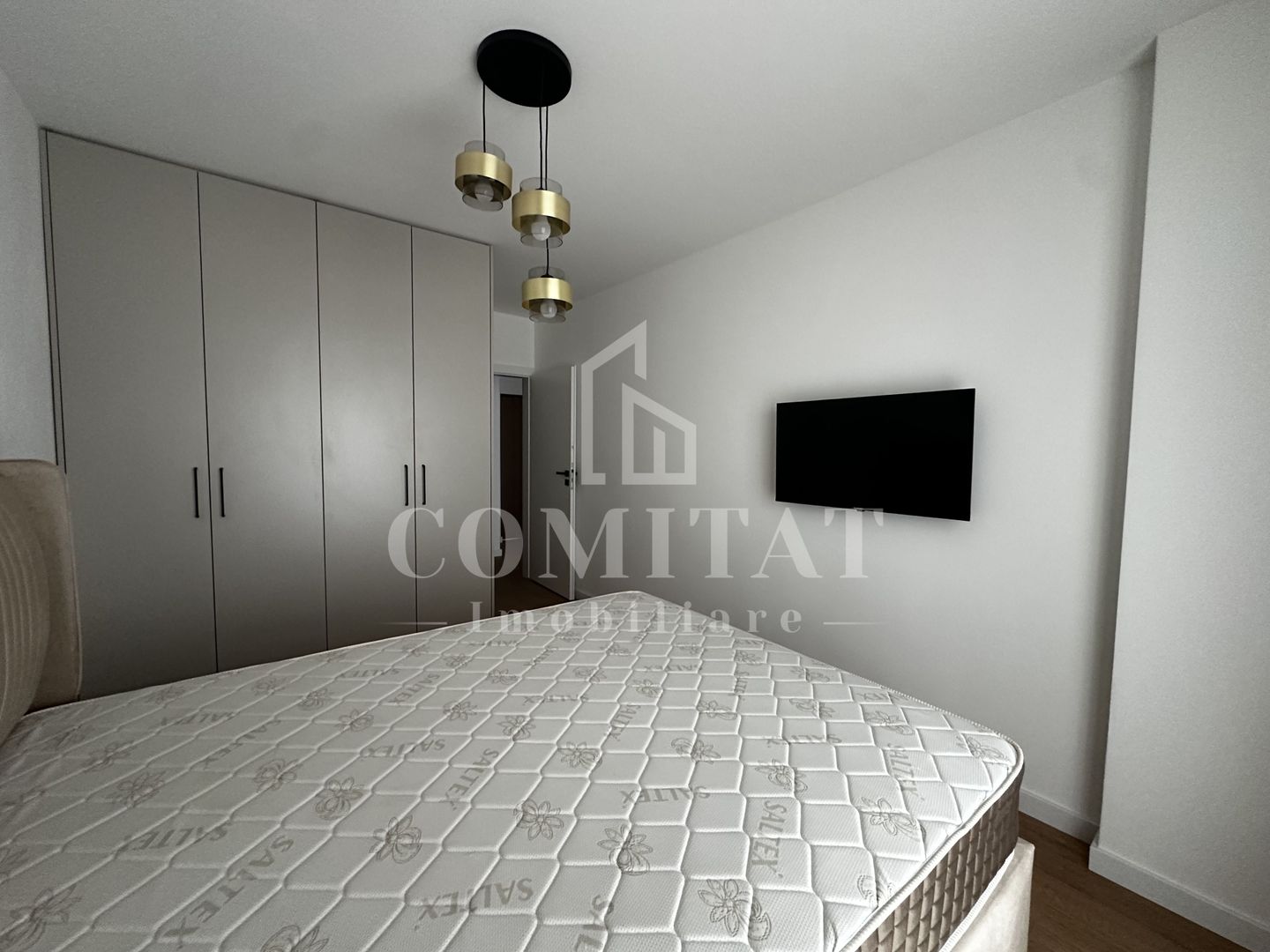 Apartamnet la cheie | Etaj intermediar | Zona Eroior Floresti - Poză 9