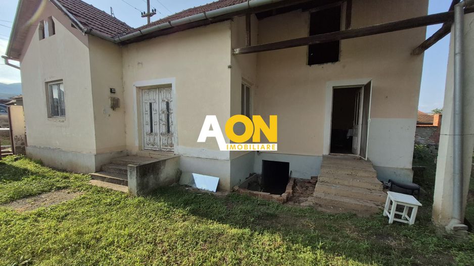 Casa 4 Camere, 100 mp, Teren 733 mp, Toate Utilitatile, Micesti - Poză 1