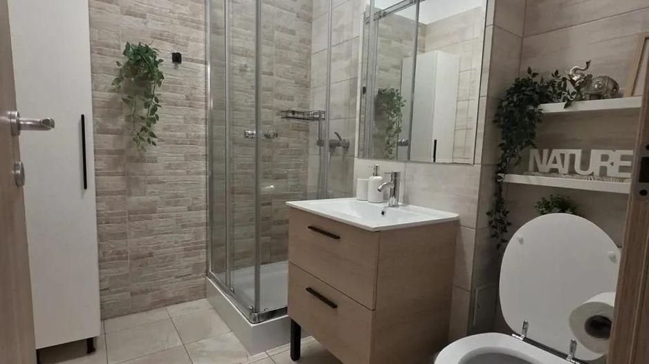 AP. 2 CAMERE- APARATORI, CENTRALA, BLOC NOU, MASINA DE SPALAT VASE, AC - Poză 4