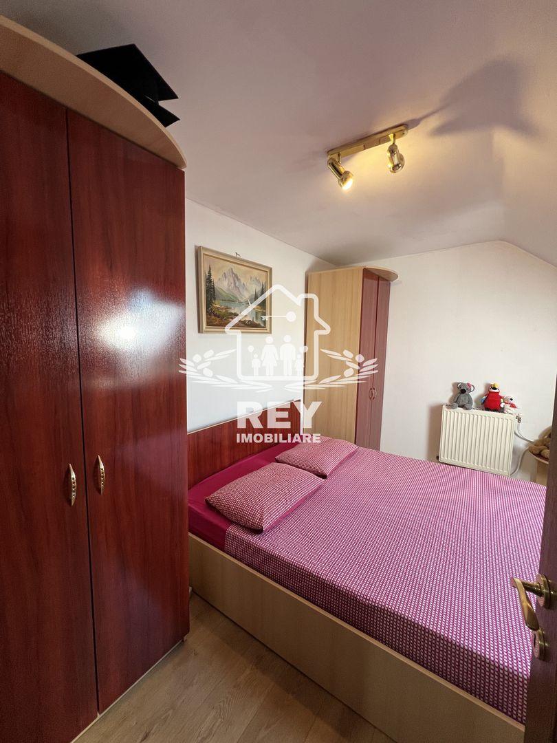 De vanzare- Apartament 3 camere str Luptei - Poză 14