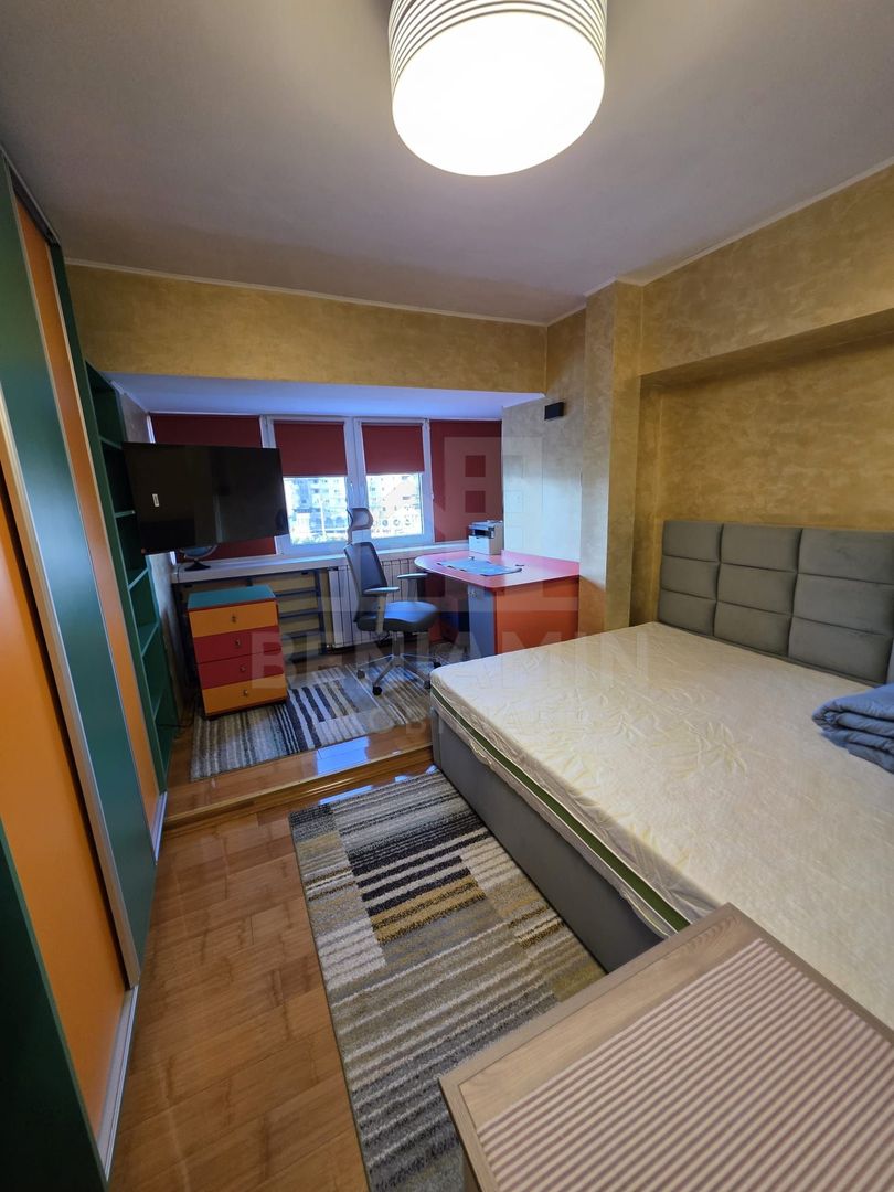 4 camere - etaj 1 - 94mp -mobilat-utilat- centrala - parcare - Teatru - Poză 7