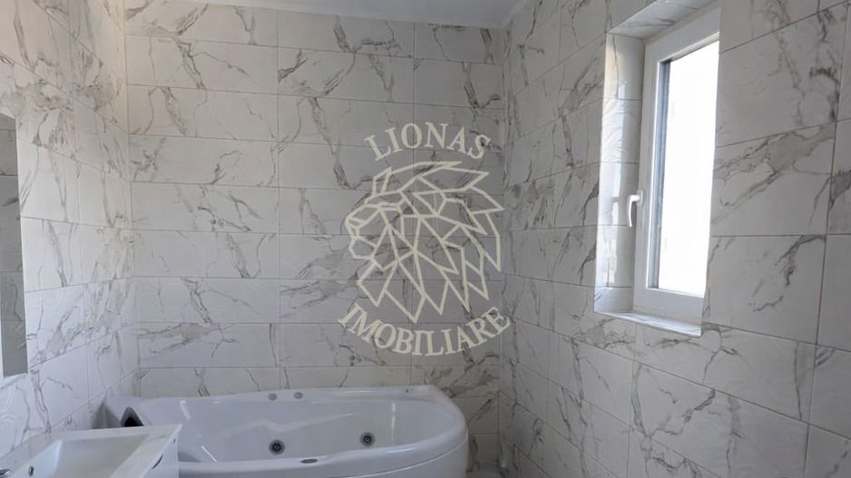 Casa 4 camere 154 mp-teren 600 mp-panorama spre oras-Zona La Soare - Poză 8