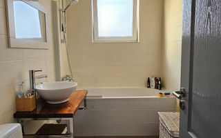 Apartament de vanzare 3 camere 64 mp zona Eroilor - Poză 13