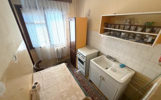 Garsoniera-Etaj 2- An1981-Suprafata 36mp-Liceul Henri Coanda-Sarari - Poză 3