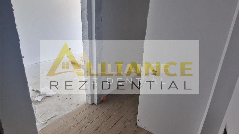 Young Residence 2 cam 60 mp la 10 min metrou - Poză 4