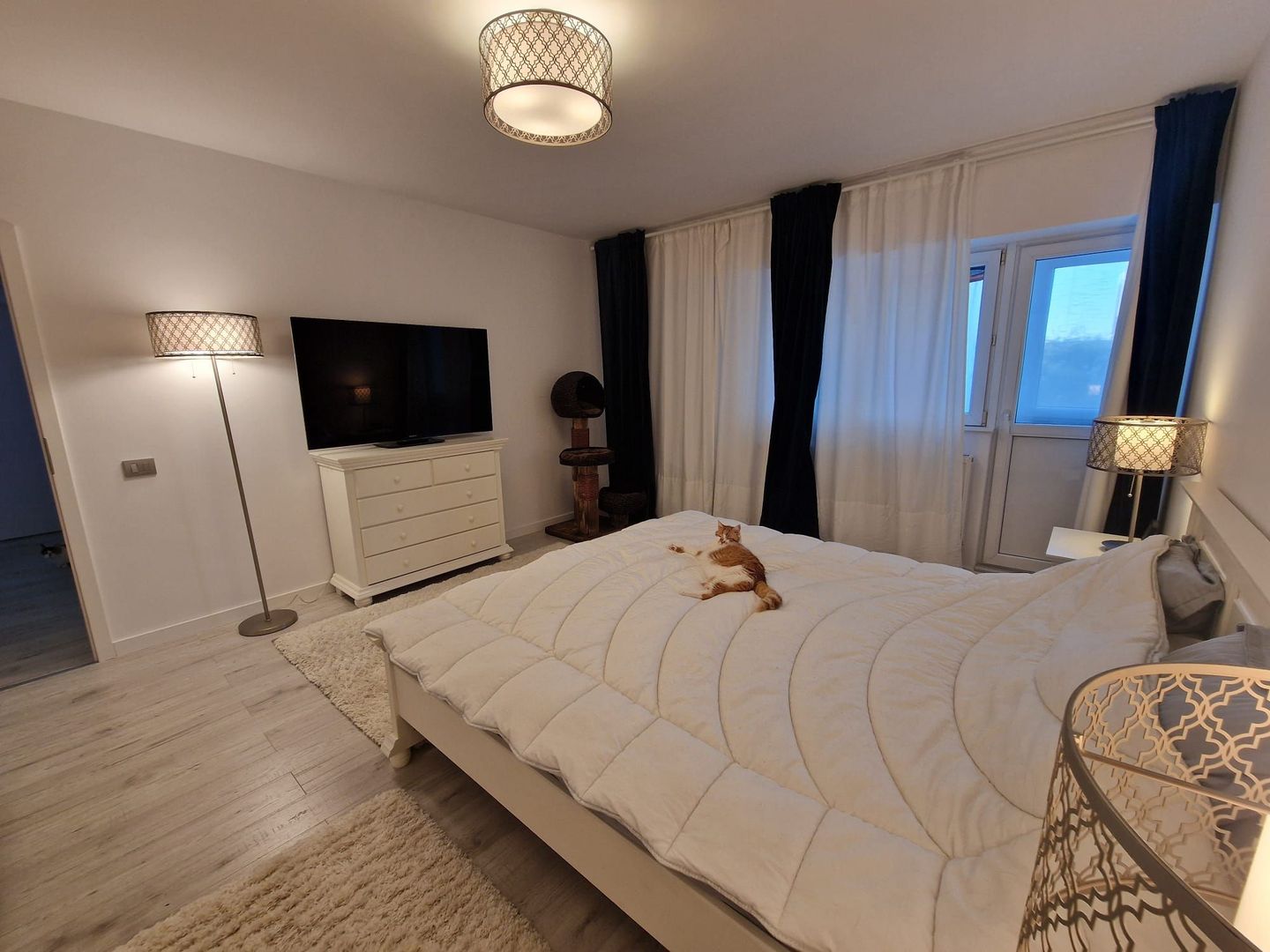 4 camere| DECOMANDAT |  CALEA DOROBANTILOR | 110 mp - Poză 7