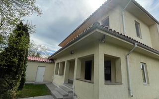 VILA SPATIOASA LA INCHIRIERE IN ZONA PIPERA LANGA SCOLI - Poză 26