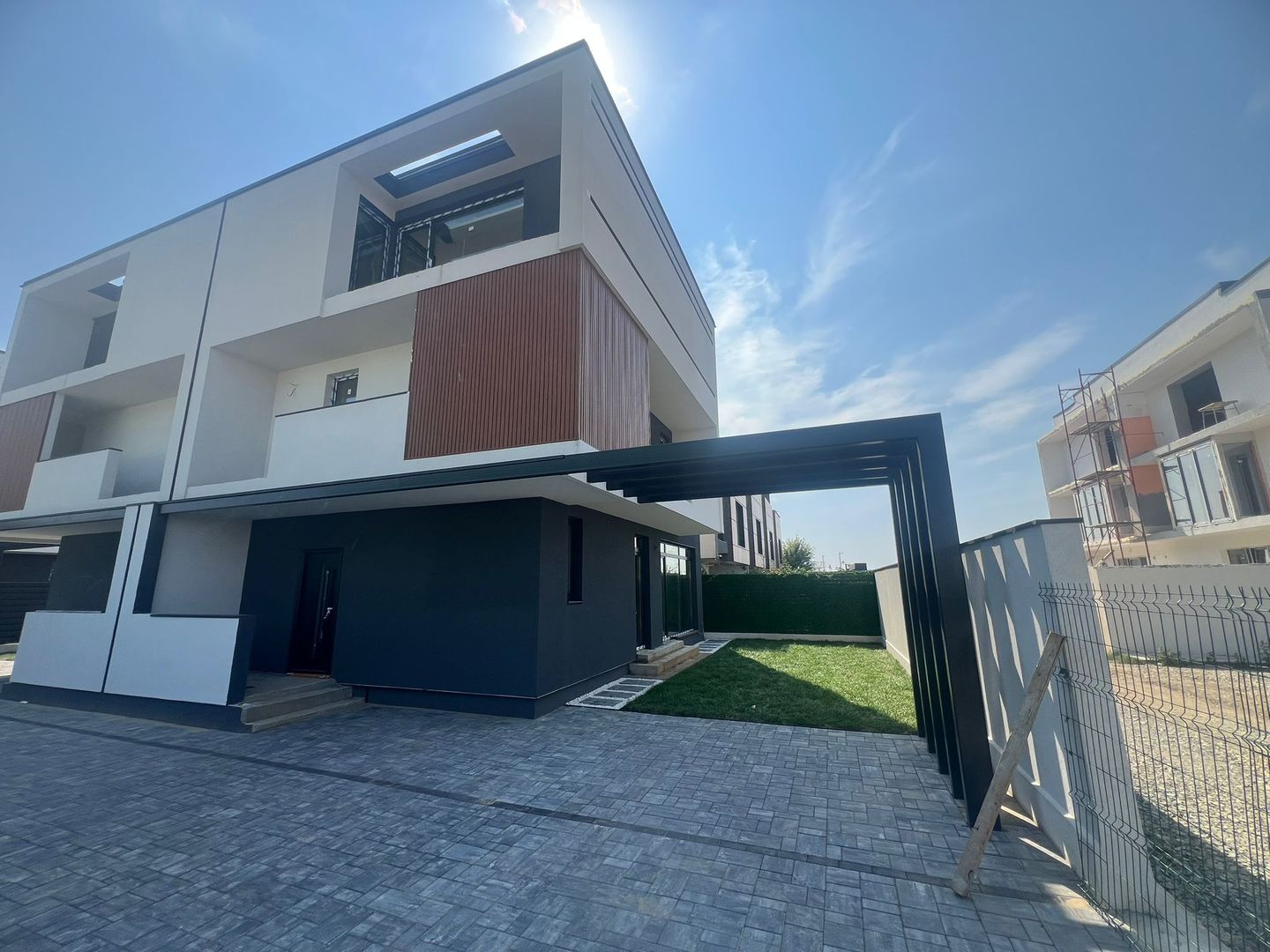 VILA MODERNA TIP DUPLEX | PIPERA - Poză 1