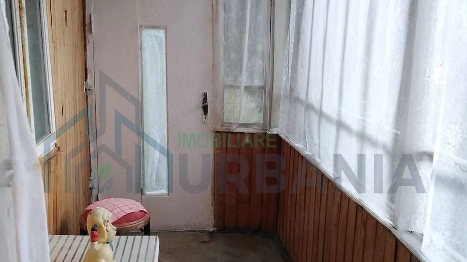 Casă tradițională de vânzare în Poieni, la 11 km de Motel Bucium, pe DN 24 (Iași - Vaslui) - Poză 5