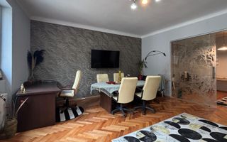 Spatiu de birouri ultra central - Poză 3