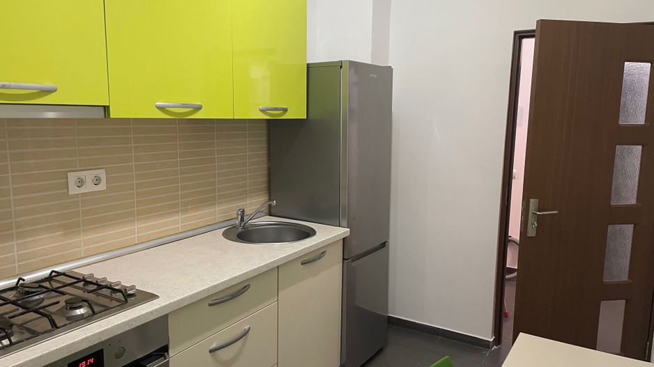 Inchiriez apartament 2 camere Plaza-langa Parcul Liniei - Poză 2