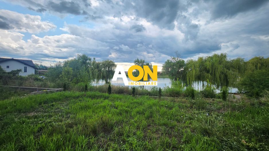 De vanzare apartament 3 camere, la vila, 130mp teren, Lac Chereteu - Poză 19