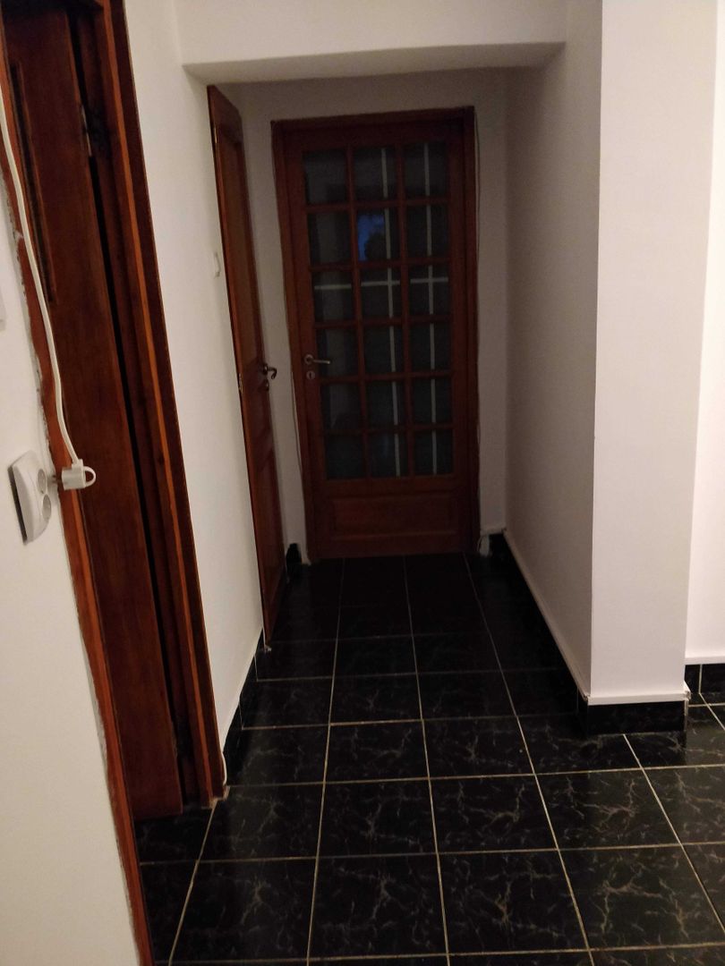 inchiriere apartament patru camere - Poză 5