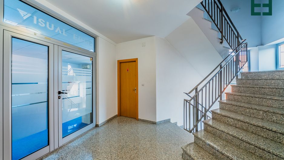 Spațiu comercial cu destinații multiple - Grădiște - Arad - Poză 9